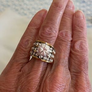 Fashion CZ ring size 5